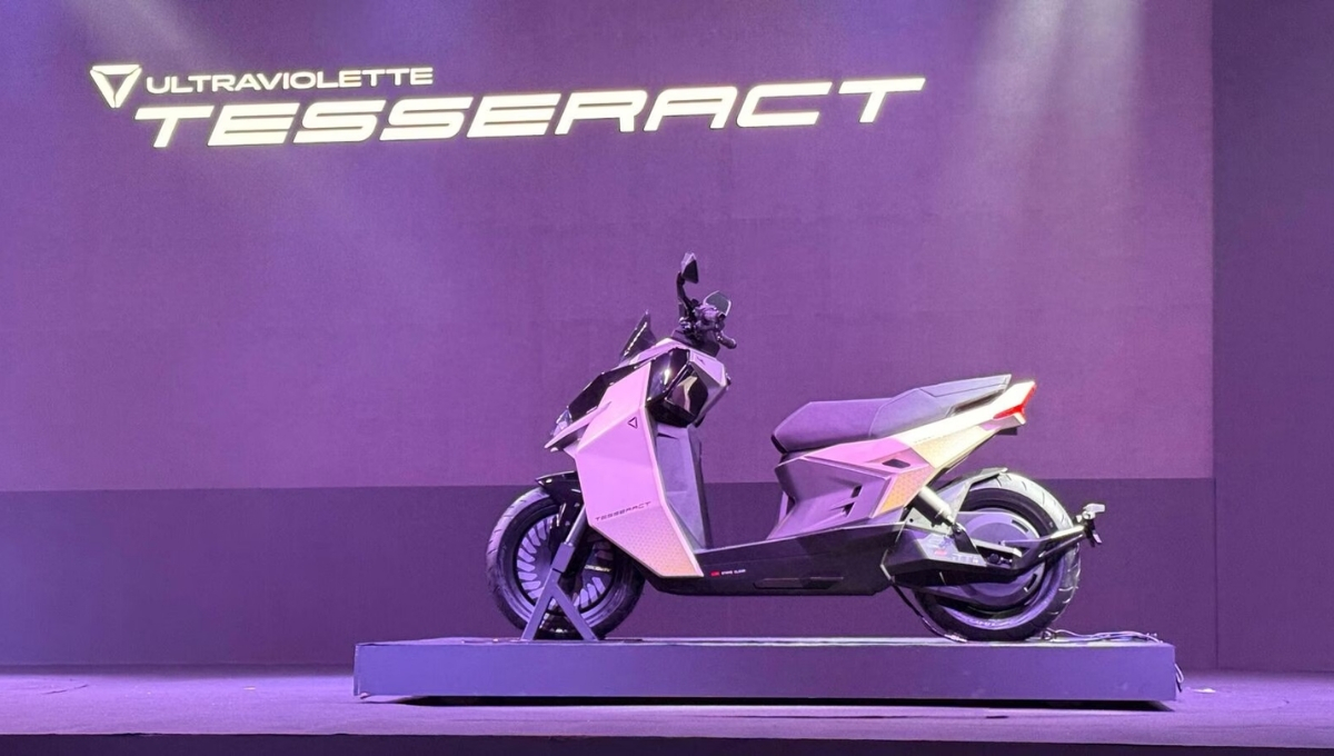 Ultraviolette Tesseract