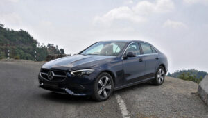 दमदार लुक, शानदार परफॉर्मेंस और लक्ज़री का अनुभव देती है नई Mercedes-Benz C-Class Sedan