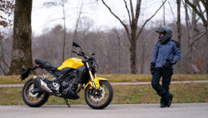 Honda CB300R: शानदार राइडिंग एक्सपीरियंस के लिए नई जनरेशन की परफेक्ट स्ट्रीट बाइक