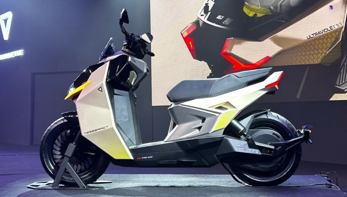 Ultraviolette Tesseract