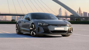 Audi e-tron GT: लग्ज़री, पावर और 394km रेंज वाली शानदार इलेक्ट्रिक सेडान का नया अनुभव