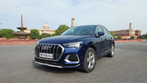 Audi Q3: शानदार लुक्स, जबरदस्त परफॉर्मेंस और लक्ज़री कम्फर्ट वाली प्रीमियम एसयूवी का सही चुनाव