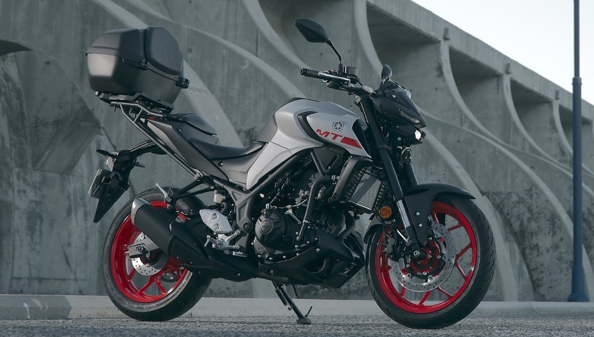 Yamaha MT-03