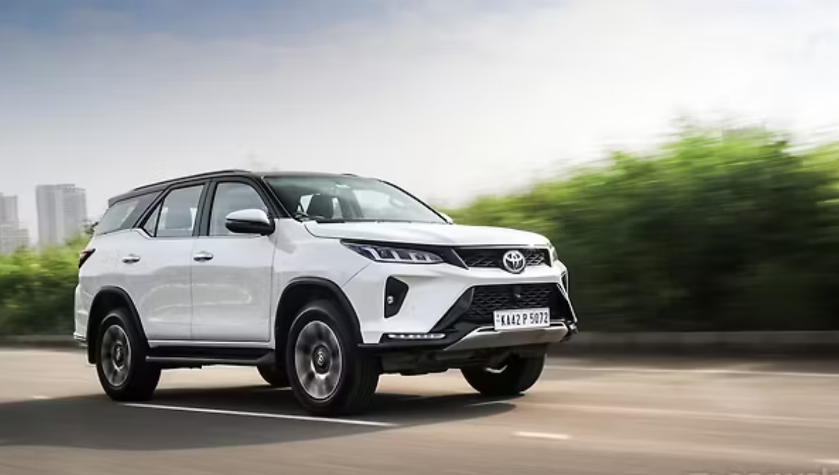 Toyota Fortuner Legender Neo