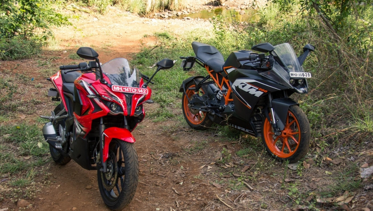 Bajaj Pulsar RS 200 and KTM RC 200