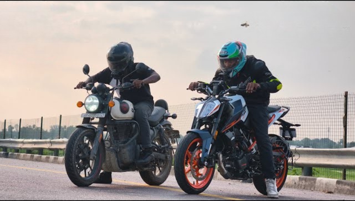 Royal Enfield Hunter 350 vs KTM 160 Duke: कौन सी बाइक आपके लिए सही है