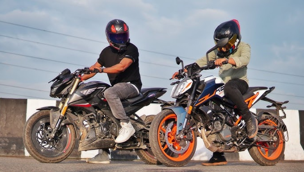 KTM 160 Duke बनाम Bajaj Pulsar N160: कौन सी बाइक आपके लिए सही विकल्प है